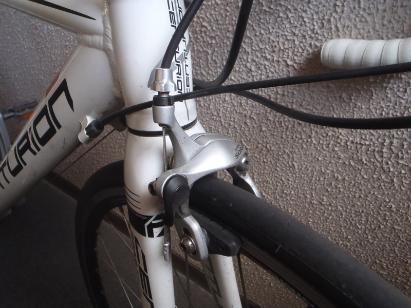 ロードバイクをいじくってみよう ブレーキ交換 SHIMANO 105 BR-5700-L （FR/RR） – FlickStep.Net